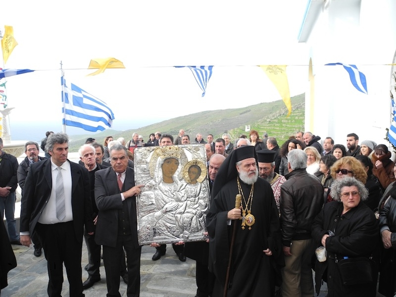 Λιτανεία της εικόνας της Παναγίας, Τήνος.